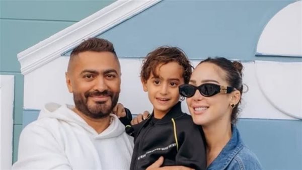 بسمة بوسيل تطلب الدعاء لإبنها آدم تامر حسني بالشفاء من وعكته الصحية